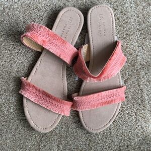 NWT Lauren Conrad Coral Fringe Slide On Sandals Size XL